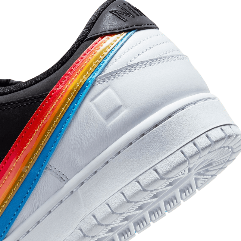 Dunk Low SB Polaroid