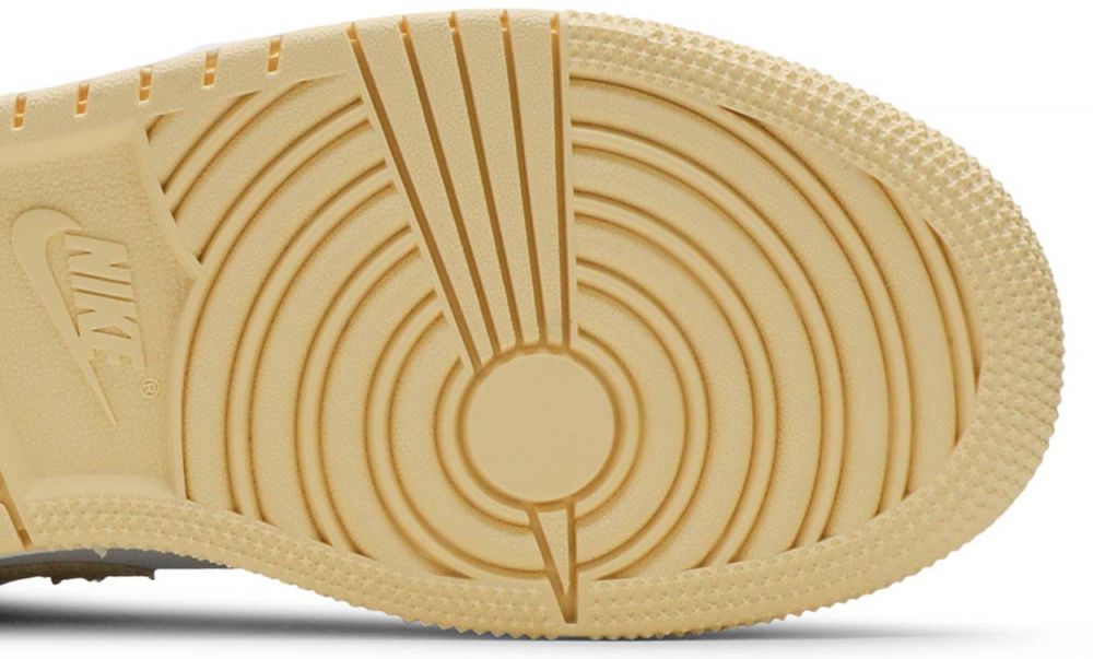 Air Jordan 1 Low GS Strawberry Ice Cream