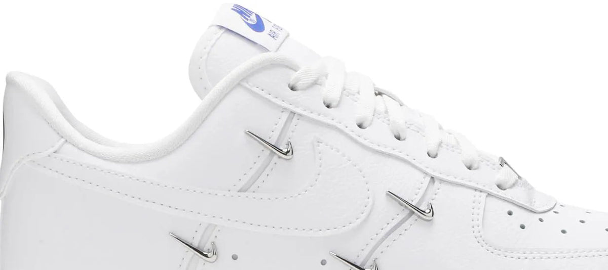 Air Force 1 '07 LX Sisterhood - White Metallic Silver