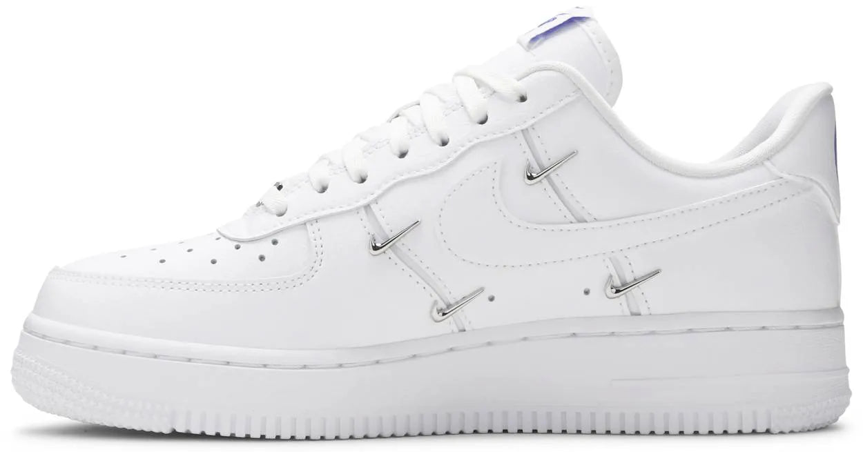 Air Force 1 '07 LX Sisterhood - White Metallic Silver