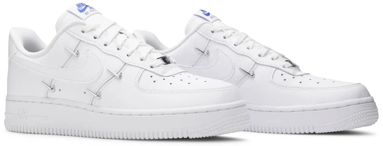 Air Force 1 '07 LX Sisterhood - White Metallic Silver